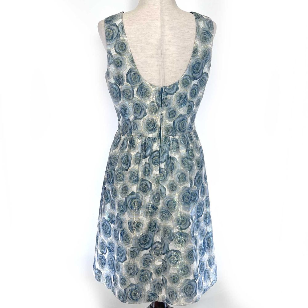 Chic Blue Floral Midi Dress - Picture 4 of 8